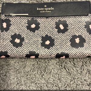Kate Spade Black and Pink Floral Wristlet